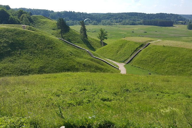 day-tour-out-of-vilnius-paneriai-holocaust-parktrakai-castle-medieval-kernave-2