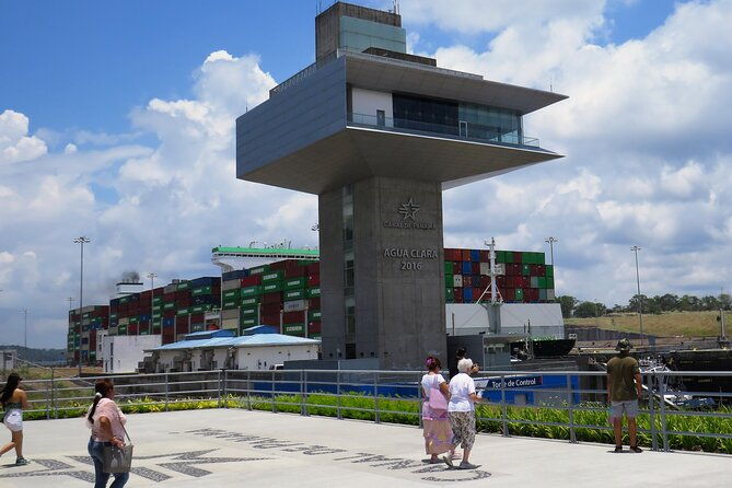 day-tour-rainforest-san-lorenzo-fort-and-the-panama-canal
