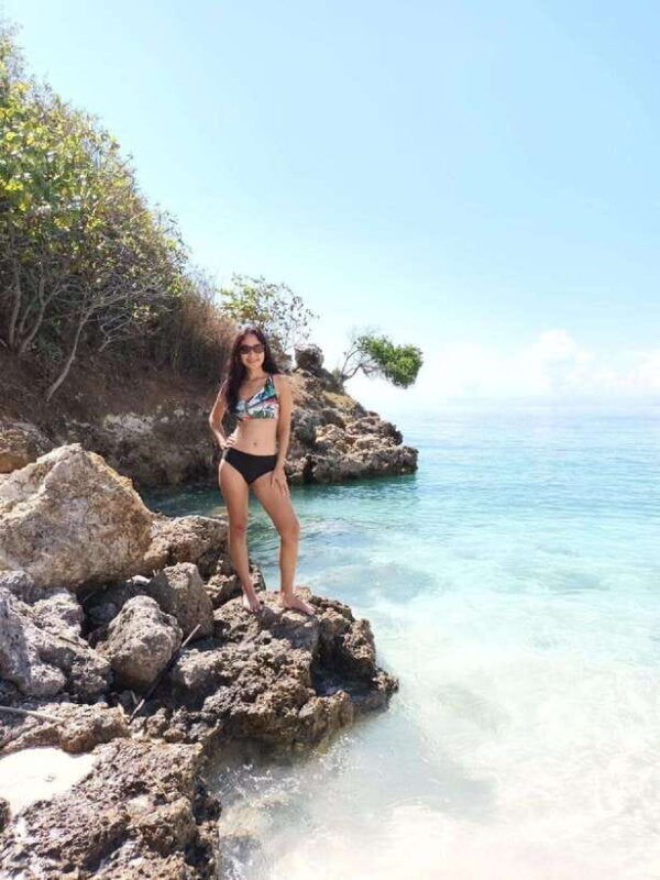 day-tour-southeastlombok-pink-beach-gili-island