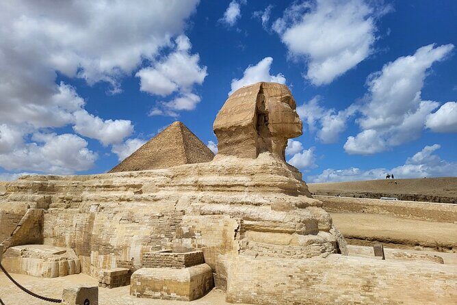 Day Tour to Giza Pyramids And Sphinx with food included - The Itinerary in Detail