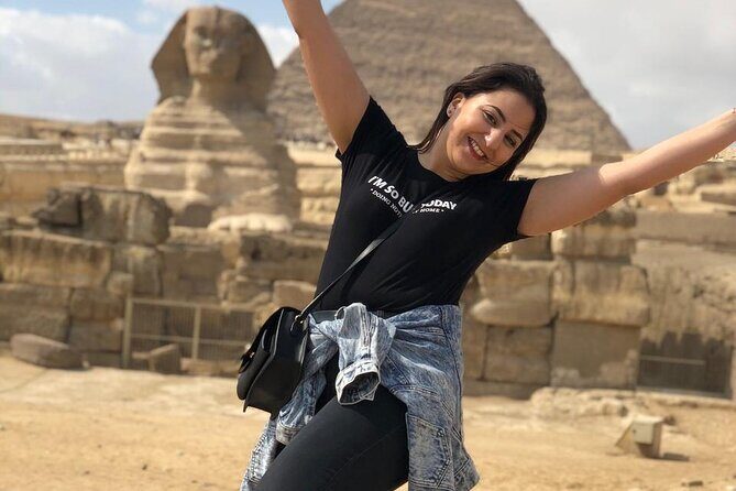 Day Tour to Giza Pyramids, Memphis City And Saqqara Pyramid - FAQ