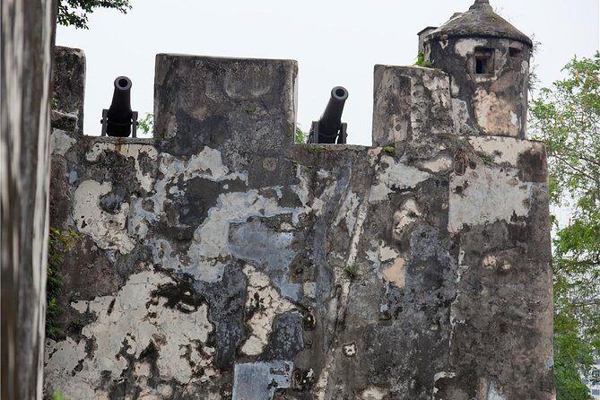 Day Tour to Macau with Hotel Pickup in Hong Kong Island - Authentic Experiences and Practical Tips