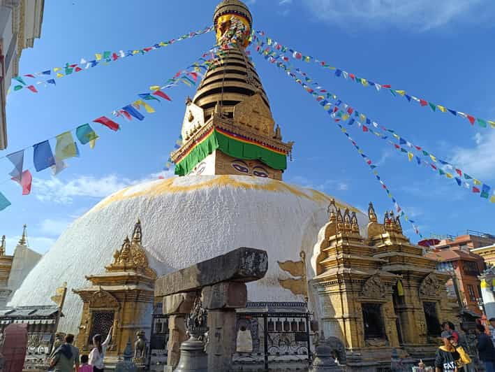 day-tour-to-swayambhunath-stupa