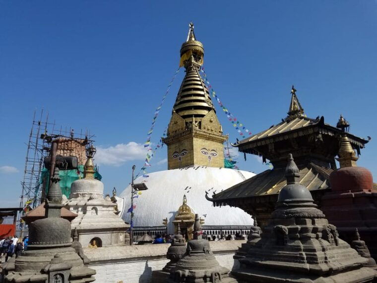 day-tour-to-swayambhunath-stupa