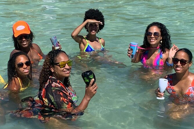 day-trip-by-boat-from-le-robert