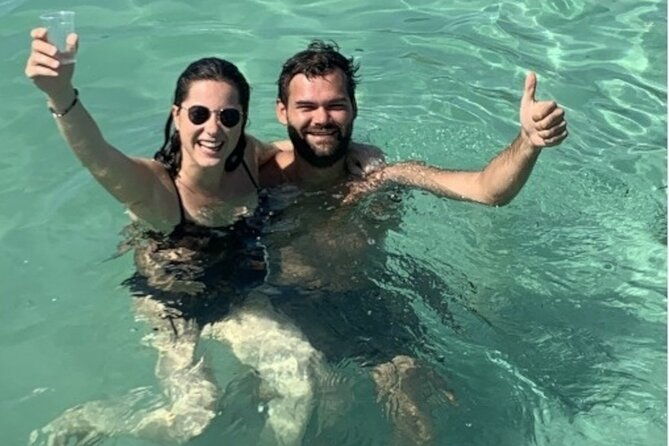 day-trip-by-boat-from-le-robert