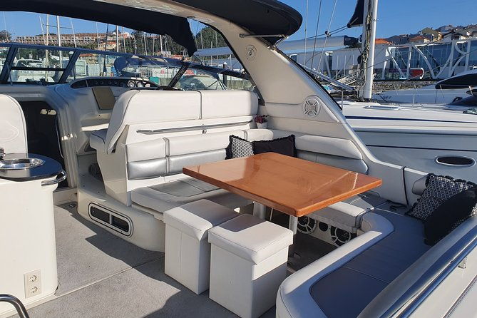 day-trip-by-private-yacht-to-curva-da-lomba-from-porto