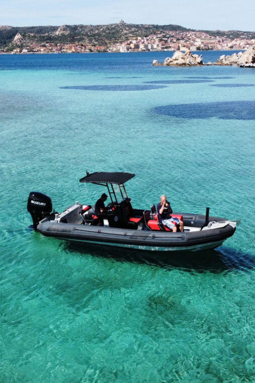 day-trip-by-rubber-boat-in-the-la-maddalena-archipelago