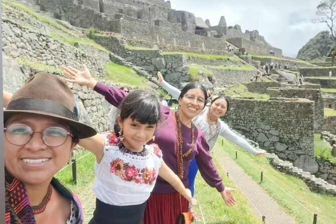 day-trip-by-train-to-machu-picchu-small-group