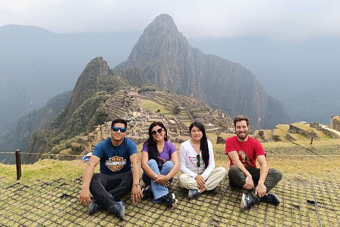 day-trip-by-train-to-machu-picchu-small-group