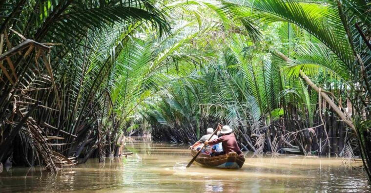 day-trip-explore-the-beauty-of-the-mekong-delta
