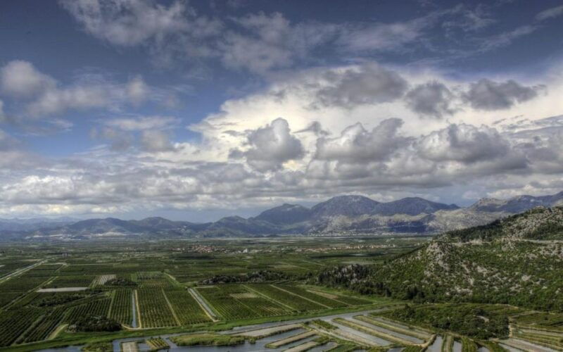 day-trip-from-dubrovnik-mostar-kravice-waterfalls