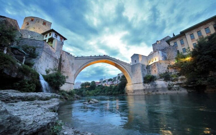 day-trip-from-dubrovnik-mostar-kravice-waterfalls