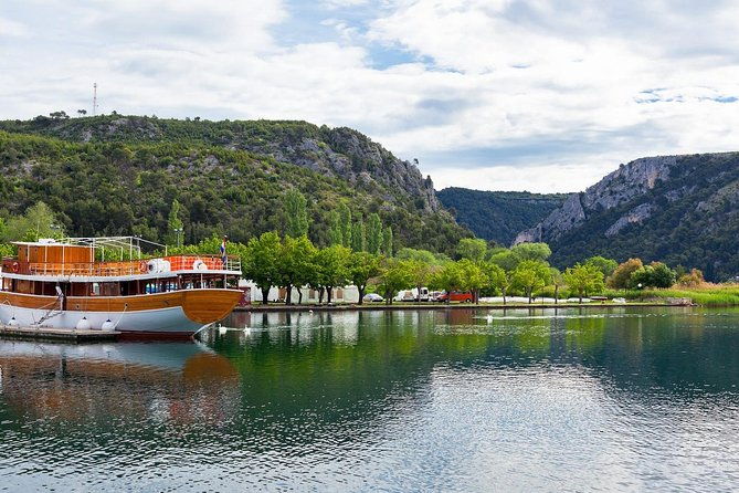 day-trip-from-dubrovnik-to-krka-waterfalls