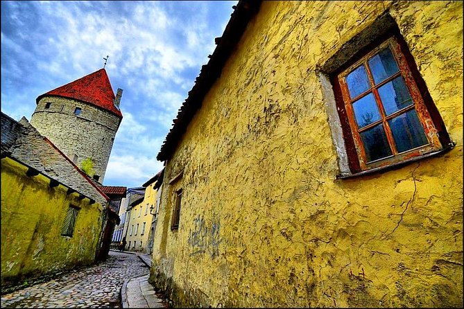 day-trip-from-helsinki-to-tallinn-ferry-included