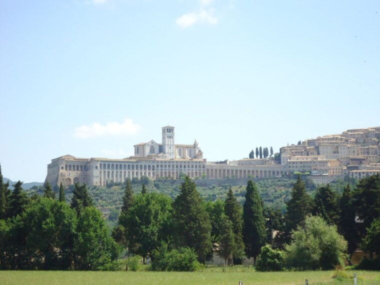 day-trip-from-rome-to-assisi-and-orvieto-10-hours