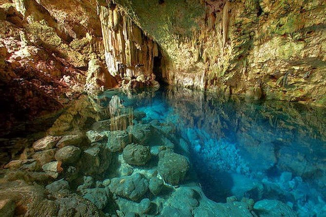 day-trip-from-seville-to-aracena-and-the-cave-of-wonders