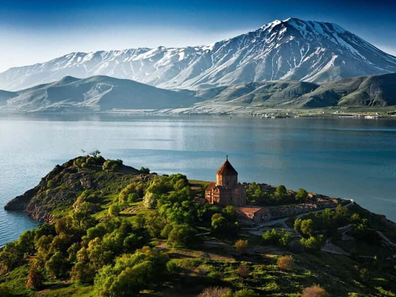 Day Trip from Tbilisi to Armenia: Sevan Dilijan and Yerevan - Key Points