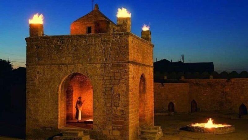 Day trip (Gobustan/Absheron) - Witnessing the Mesmerizing Flames at Yanar Dag