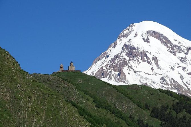 day-trip-in-kazbegi