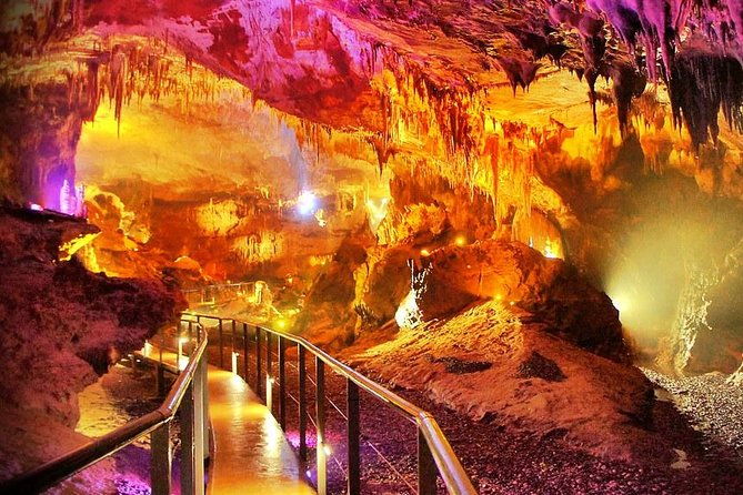 day-trip-in-prometheus-cave-and-okatse-canyon-by-visit-geo