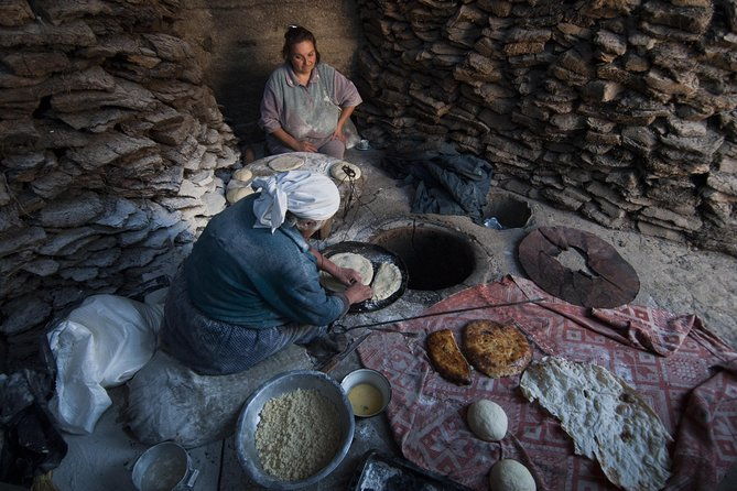 day-trip-khor-virap-garni-temple-geghard-azat-reservoir-2