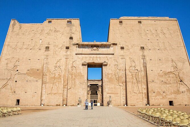 Day trip Kom Ombo and Edfu Temples from Aswan to Luxor - Is This Tour Worth It?