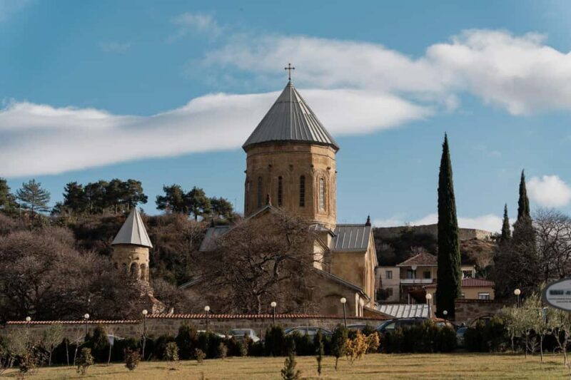Day Trip: Mtskheta, Wine Tasting & Uplistsikhe Caves - What Makes This Tour a Great Choice?