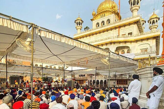 Day Trip of Amritsar (Golden Temple, Jallianwala Bagh, Wagah) - Key Points
