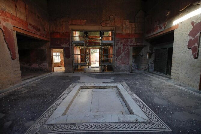 day-trip-of-pompeii-herculaneum-and-vesuvius-from-naples