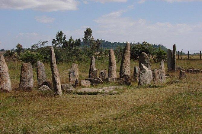 Day trip to Adadi Mariyam, Tiya and Melka kunture - The Sum Up