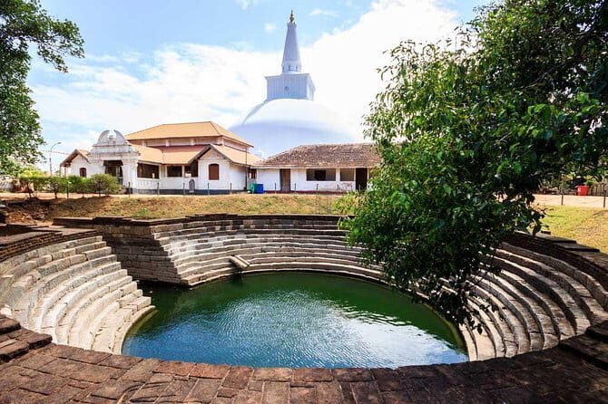 Day Trip to Anuradhapura and Mihinthalaya From Trincomalee - Exploring the Ancient City of Anuradhapura