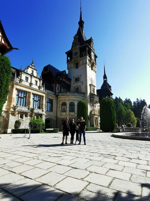 day-trip-to-bran-draculas-castle-and-peles-castle