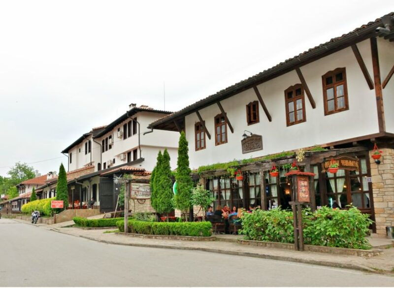 day-trip-to-bulgaria-and-veliko-tarnovo-from-bucharest-2