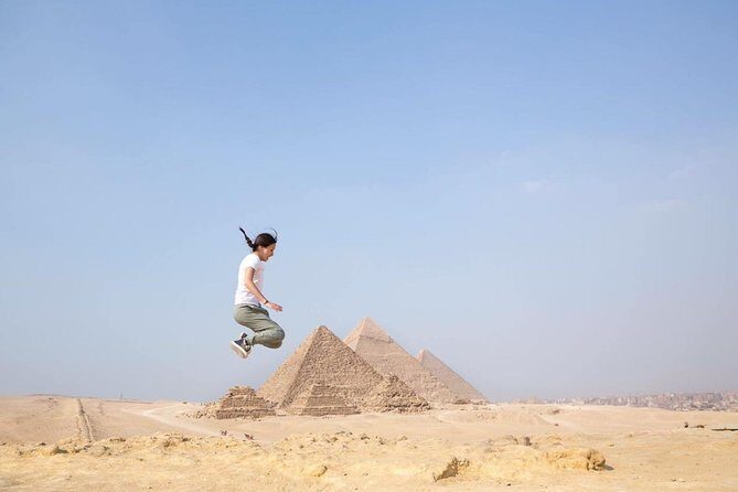Day Trip to Cairo from Luxor by flight with sightseeing lunch airport transfers - Key Points
