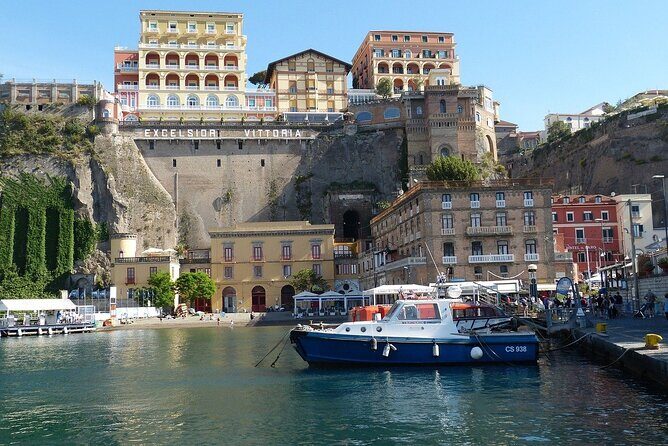 Day Trip to Capri, Blue Grotto, Sorrento & Pompeii Entry Tickets - Who Will Love This Tour?