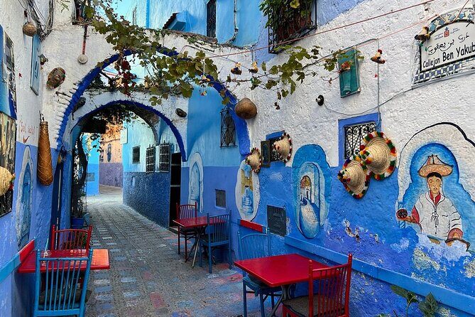 Day Trip to Chefchaouen From Fez with Local Expert - What Reviewers Love Most