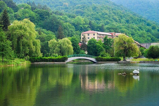 day-trip-to-lake-sevan-dilijan-ijevan-wine-brandy-factory