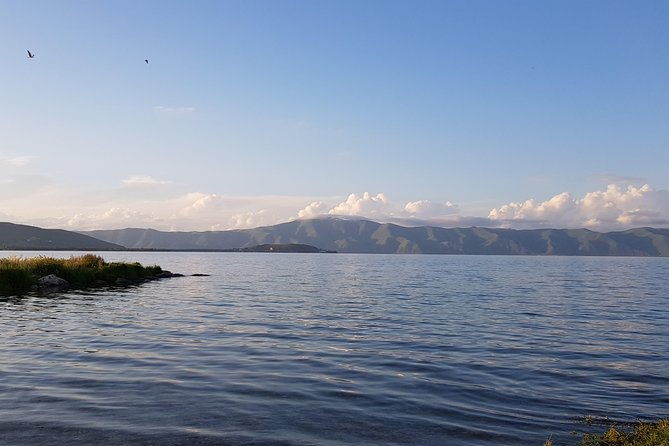 day-trip-to-lake-sevan-dilijian-old-dilijan-haghartsin-monastery