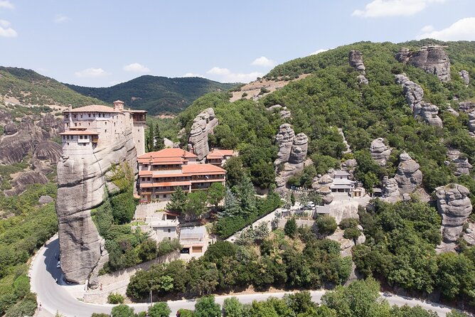 day-trip-to-meteora-from-athens