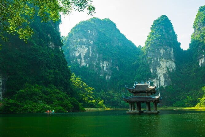 Day Trip to Ninh Binh Hoa Lu, Trang An, Mua Cave - Key Points