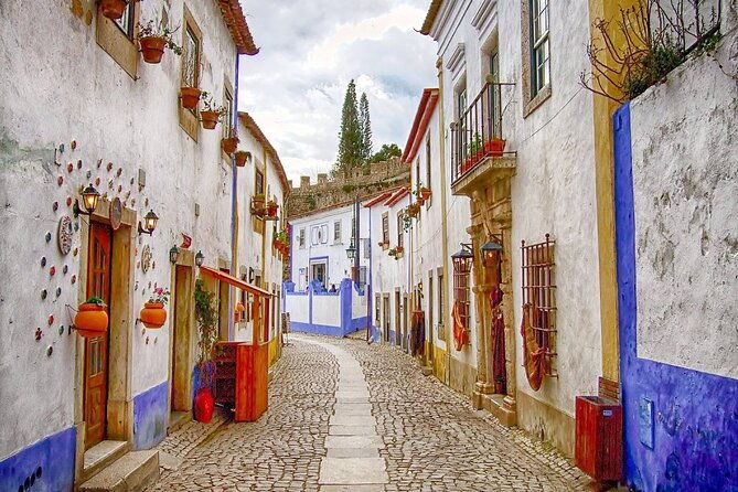 day-trip-to-obidos-nazare-fatima-and-batalha