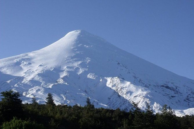 day-trip-to-osorno-volcano-and-petrohue-from-puerto-montt