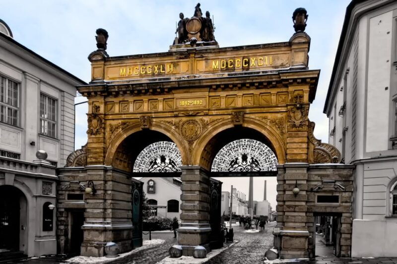 day-trip-to-pilsner-urquell-brewery-and-bohemian-glassworks