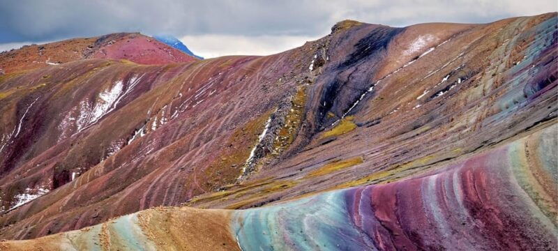 day-trip-to-rainbow-mountain-and-red-valley