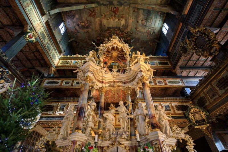 day-trip-to-rock-city-in-adrspach-and-church-of-peace