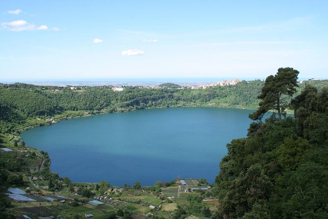 day-trip-to-rome-countryside-including-nemi-frascati-castelgandolfo