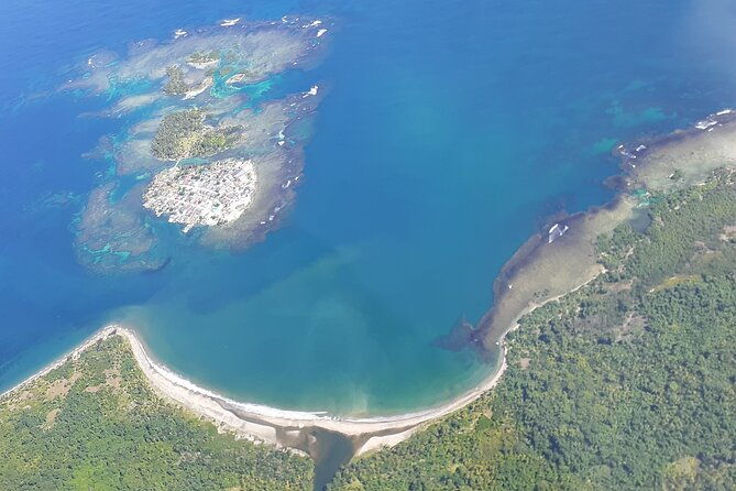day-trip-to-san-blas-on-airplane