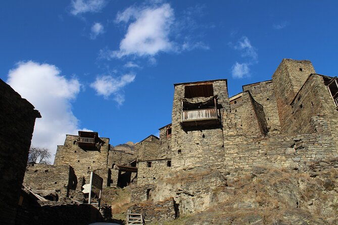 day-trip-to-shatili-khevsureti-mutso-ananuri