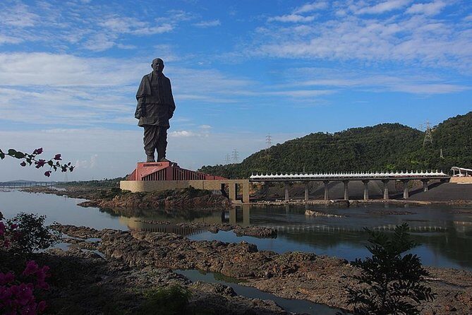 Day Trip to Statue of Unity (Guided Full Day Sightseeing Tour from Vadodara) - What to Expect on the Trip
